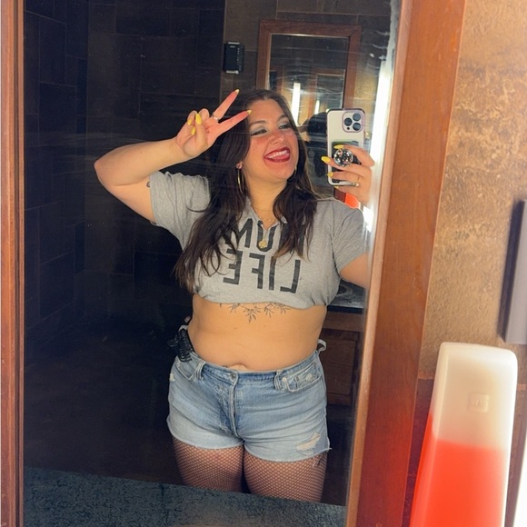 Meet your Posher, Kaycee - Picture 9 of 11